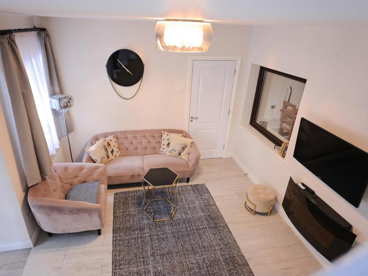 Ase Premium House Villa Suceava Luaran gambar
